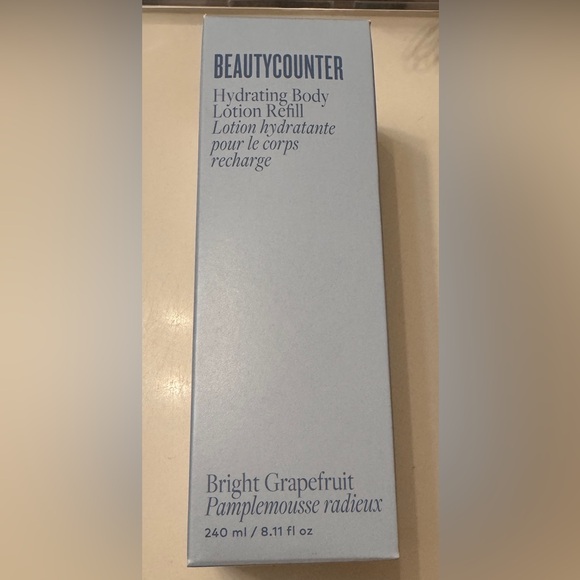 Beautycounter Hydrating Body Lotion REFILL- NEW IN BOX - Picture 1 of 4